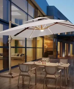 Ô lệch tâm có đèn 3x3m hợp kim có đèn LED dạng thanh dài màu trắng kem đế nhựa đổ nước